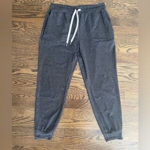 Women Vuori performance grey joggers. Good condition. From smoke & pet free home